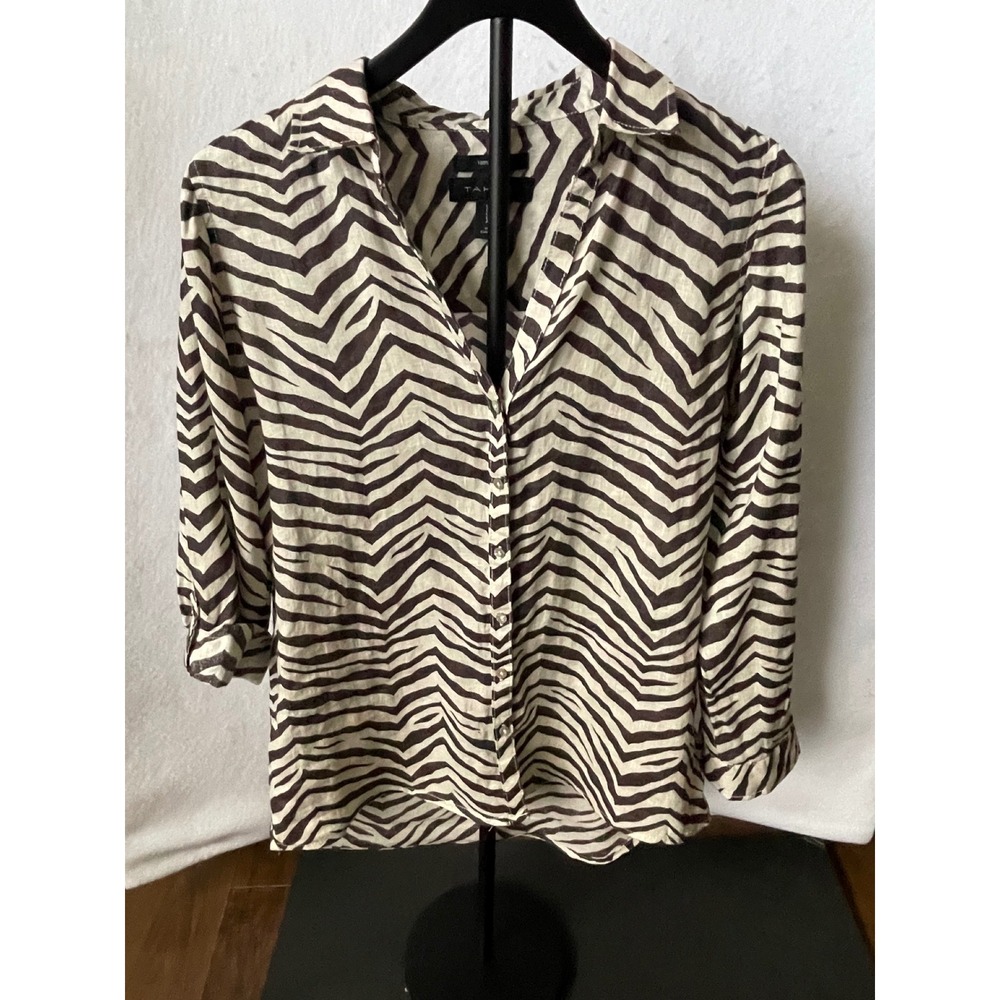Tahari 100% Linen Zebra Print ButtonDown Shirt Brown Cream Small Roll Tab Sleeve